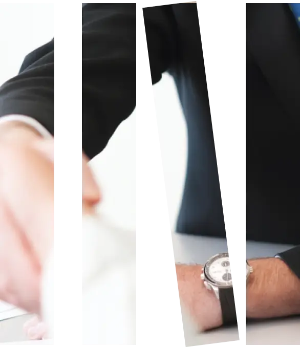 Apretón de manos entre abogado y cliente, simbolizando confianza en el servicio de Derecho Laboral de Javaloyes Legal.